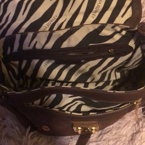 Cynthia Rowley Brown Leather & Faux Fur Bag With Zebra Print Interior - Picture 8 of 10